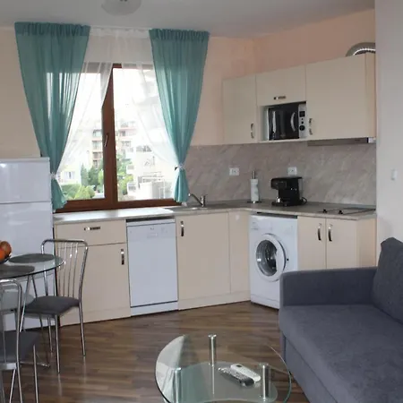 Complex Starfish със собствено паркомясто Apartament